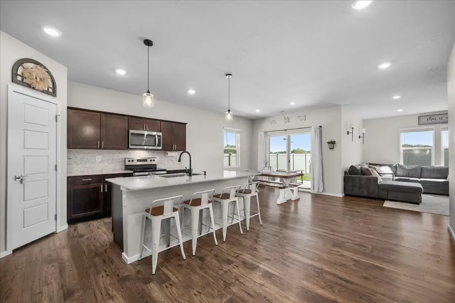 8125 S Safflower St, Cheney, WA 99004 - #3
