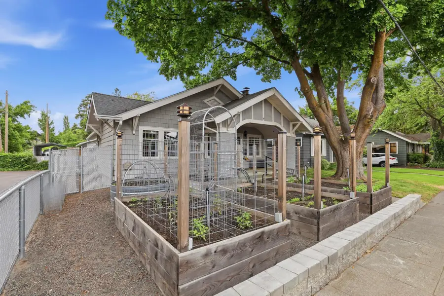 303 E 16th Ave, Spokane, WA 99203 - #2