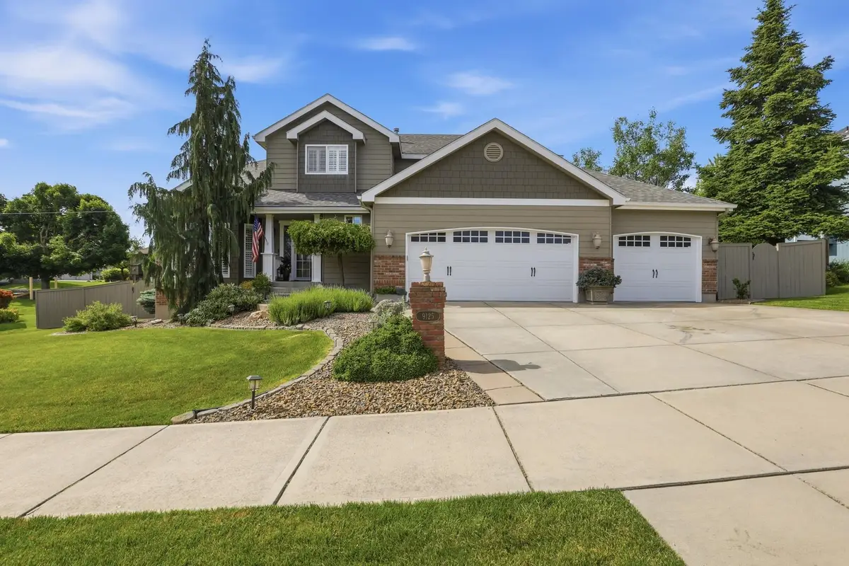 9125 N Bradbury Dr, Spokane, WA 99208 - #1