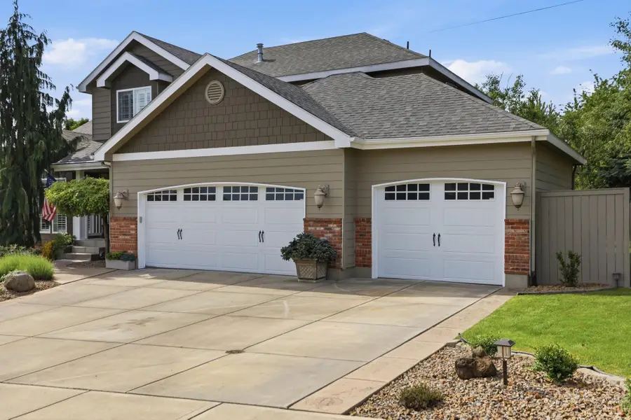 9125 N Bradbury Dr, Spokane, WA 99208 - #3
