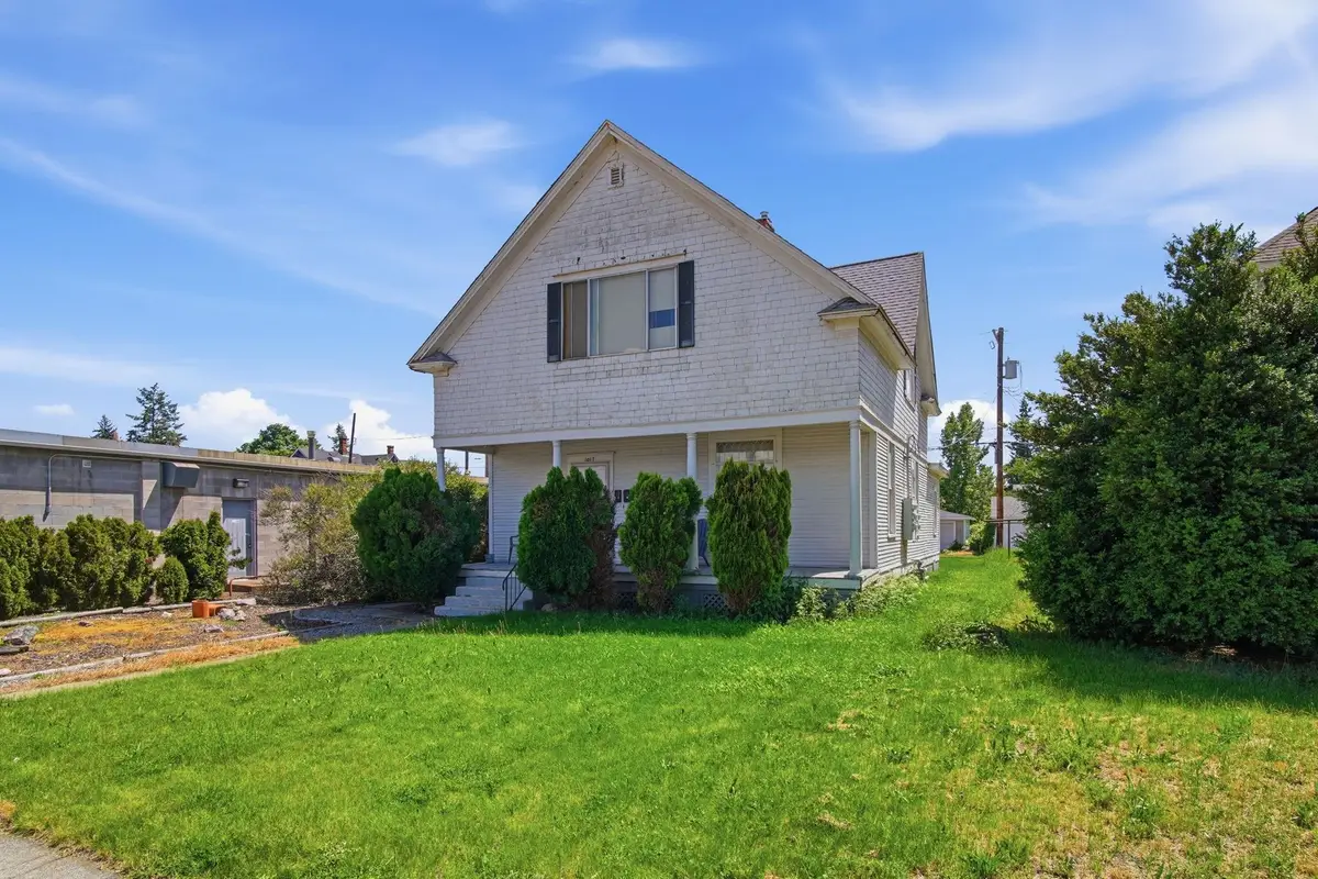 1017 W Fairview Ave, Spokane, WA 99205 - #1