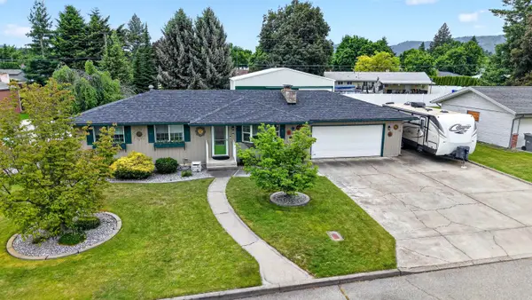11922 25th Ave, Spokane Valley, WA 99206