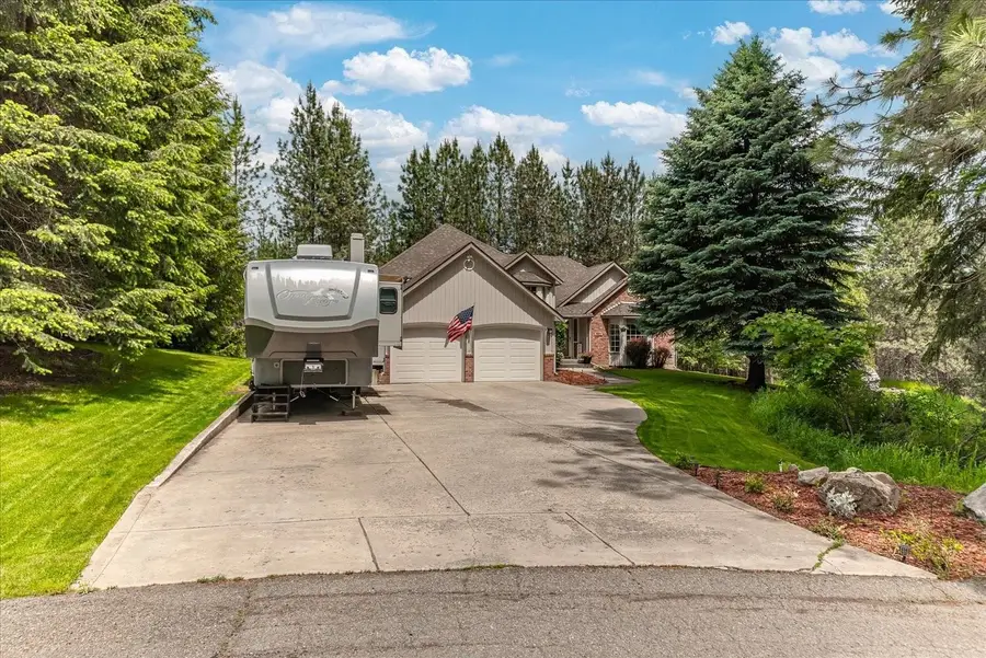 9412 N Oakland Ct, Newman Lake, WA 99025 - #2