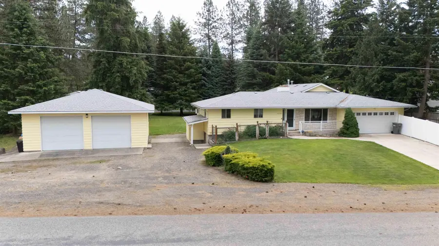 17704 N Hilltop Rd, Colbert, WA 99005 - #2