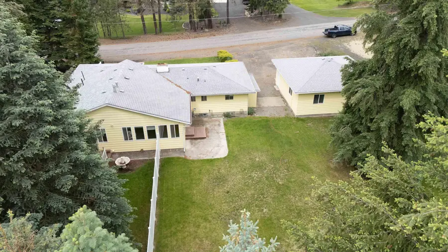 17704 N Hilltop Rd, Colbert, WA 99005 - #3