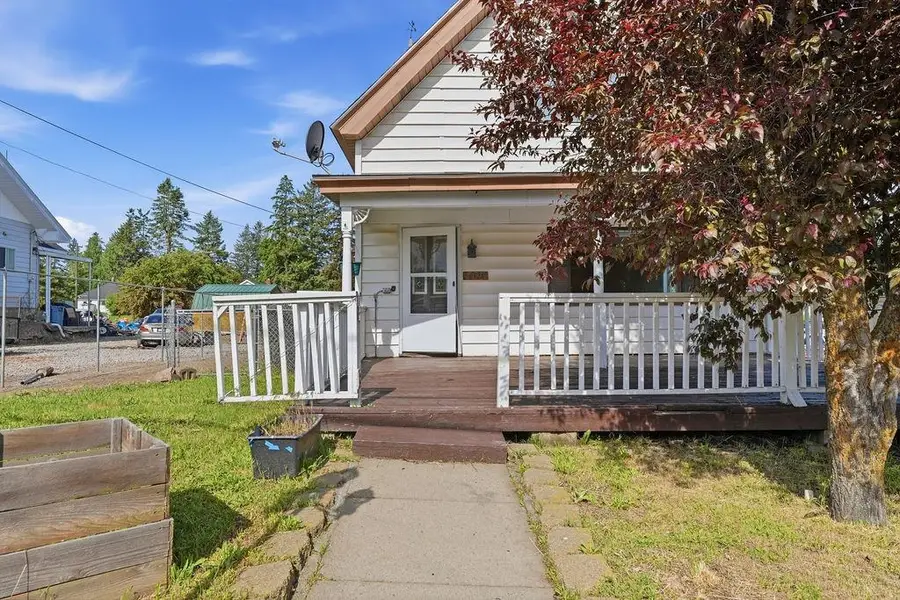 108 S 1st St, Fairfield, WA 99012 - #2