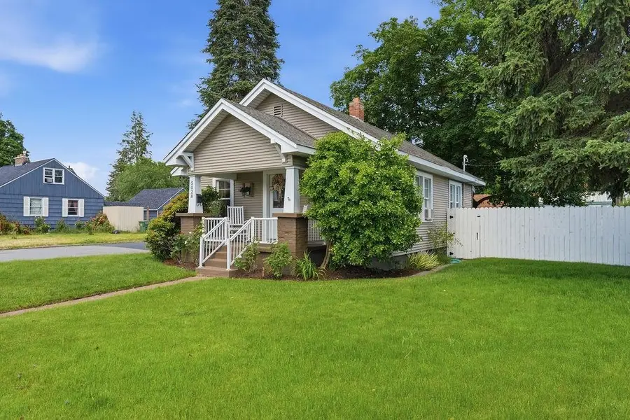 5028 N Adams St, Spokane, WA 99205 - #3