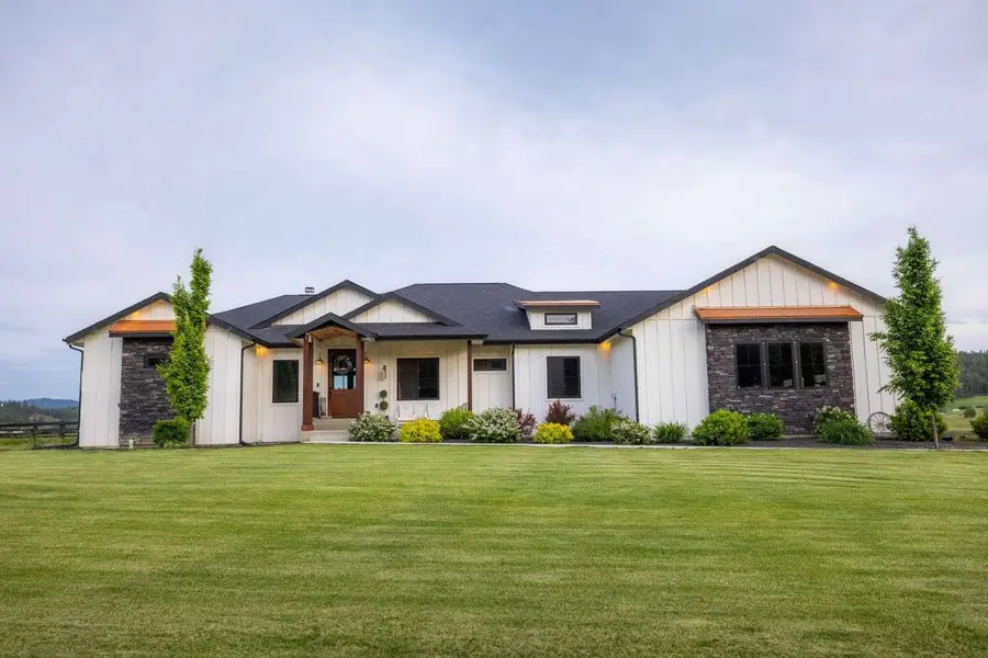 22110 N Creekside Ln, Colbert, WA 99005 - #3