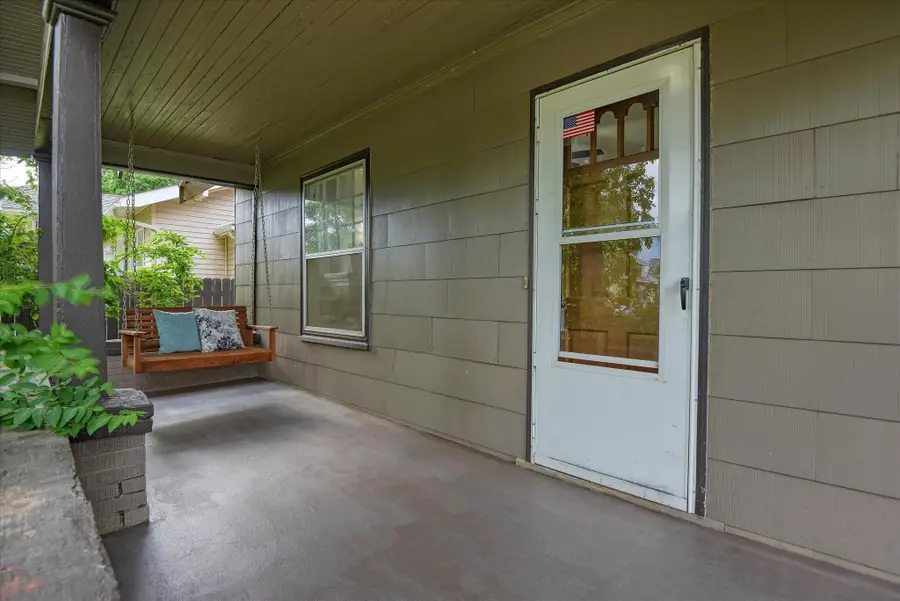 2411 E Diamond Ave, Spokane, WA 99217 - #2