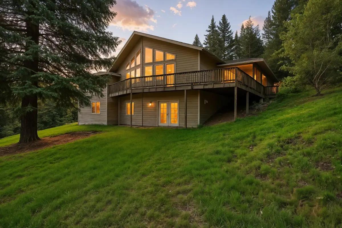 30324 N Elk Chattaroy Rd Rd, Chattaroy, WA 99003 - #1