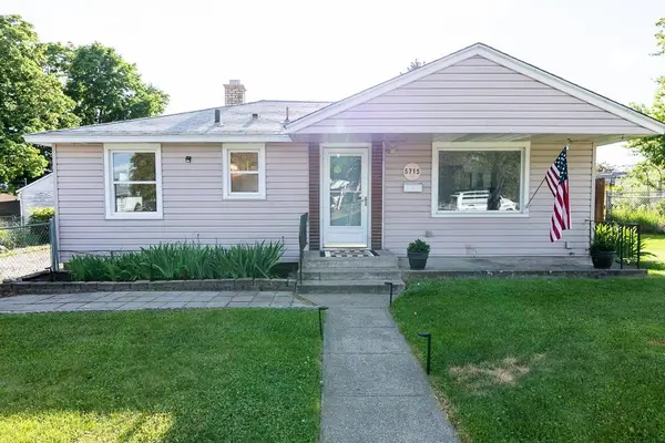 5715 N A St, Spokane, WA 99205