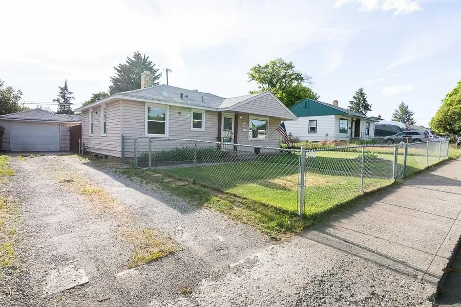 5715 N A St, Spokane, WA 99205 - #3