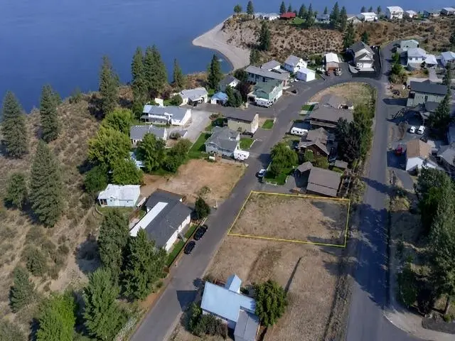 3312 Roosevelt Dr, Seven Bays, WA 99122 - #1