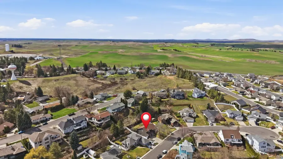 712 Montague Dr, Cheney, WA 99004 - #3