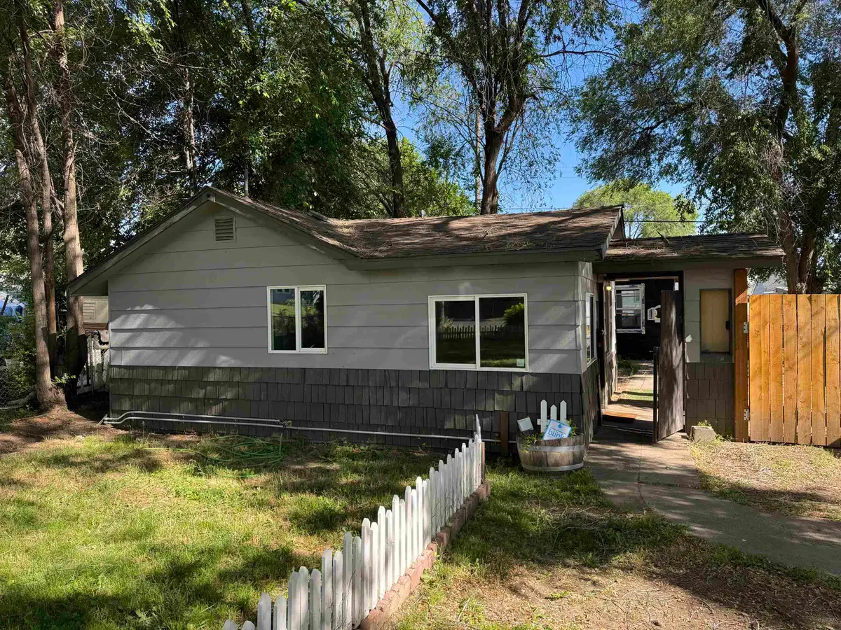 2203 E Central Ave, Spokane, WA 99207 - #1