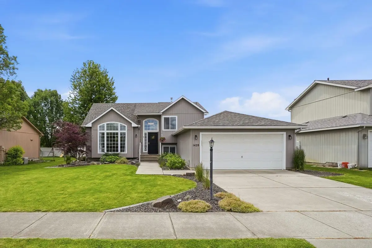 1428 E Sharpsburg Ave, Spokane, WA 99217-8719 - #1