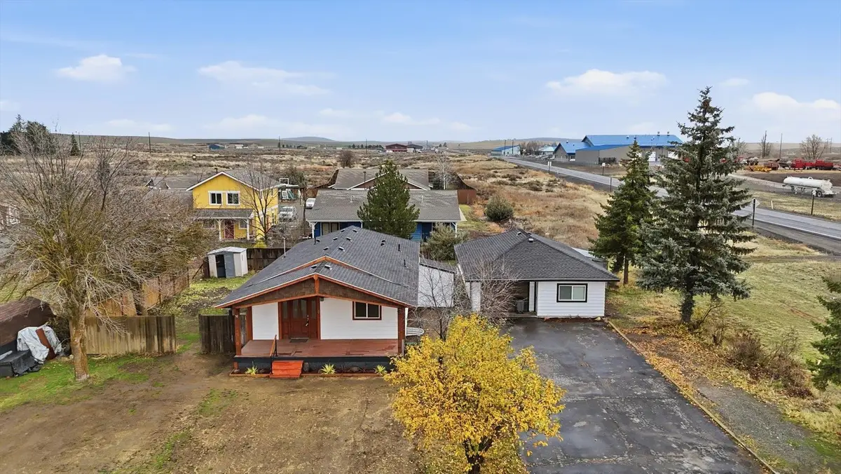 50 Sinclair St, Davenport, WA 99122 - #1