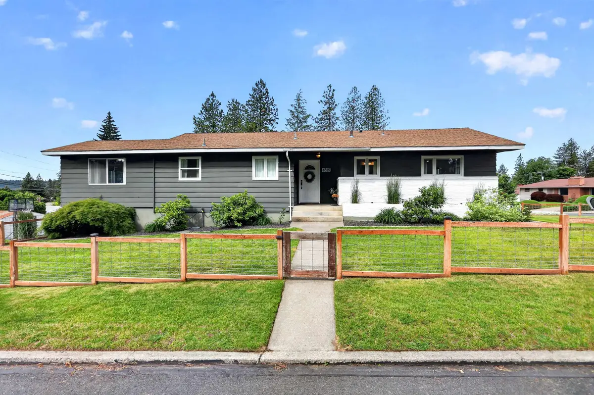 4515 N C St, Spokane, WA 99205 - #1