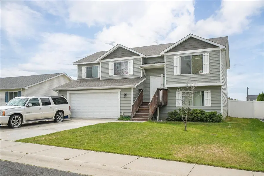 728 E Carrie Dr, Medical Lake, WA 99022 - #2