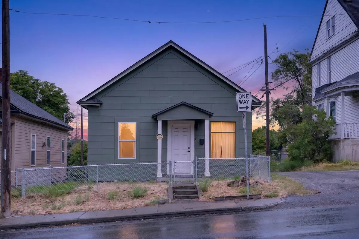1509 N Maple St, Spokane, WA 99201 - #1