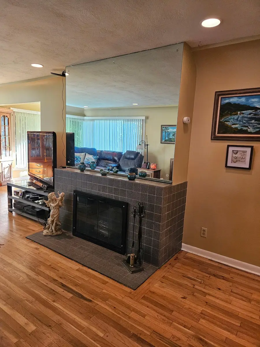 3421 N Center Rd, Millwood, WA 99212 - #3
