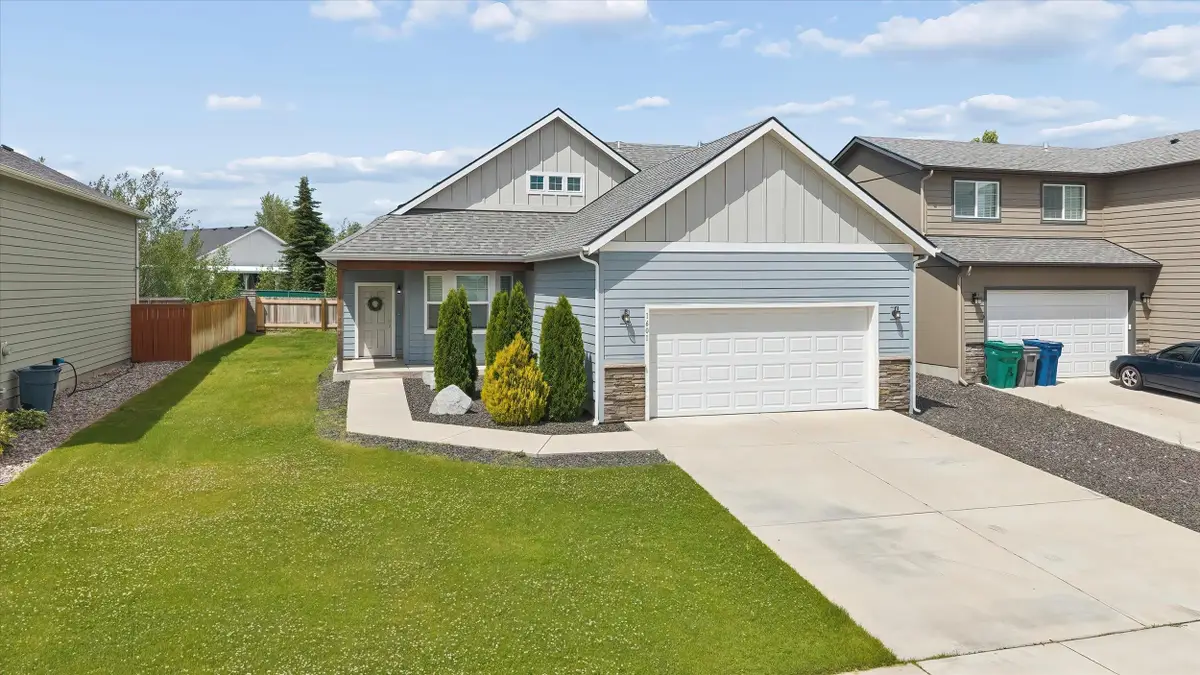 1601 E Marilyn Cir, Deer Park, WA 99006 - #1