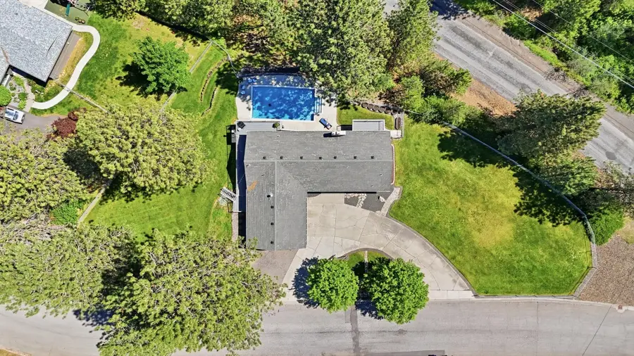 12411 E Sioux Cir, Spokane Valley, WA 99206 - #3