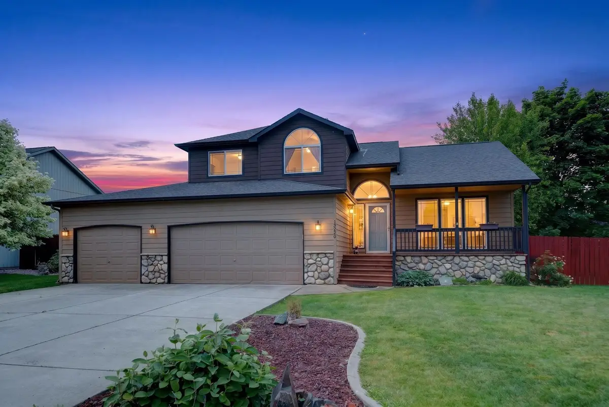 18520 E 9th Ct, Spokane Valley, WA 99016 - #1