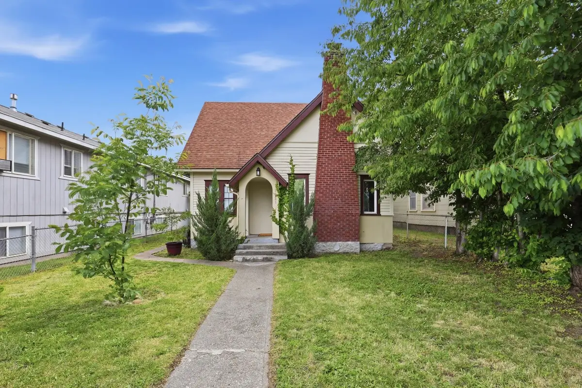2321 W Boone Ave, Spokane, WA 99201 - #1