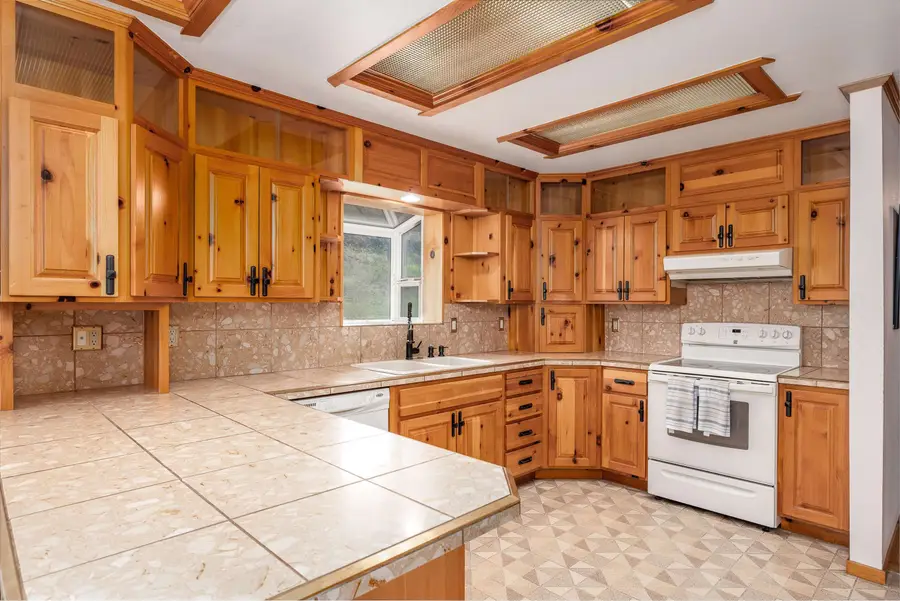 4411 W Pinto Rd, Cheney, WA 99004 - #2