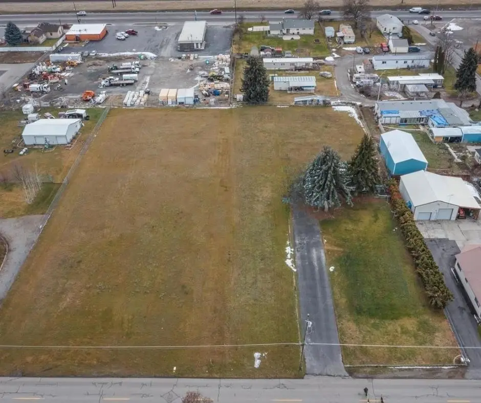10218 E Empire Ave, Millwood, WA 99212 - #1
