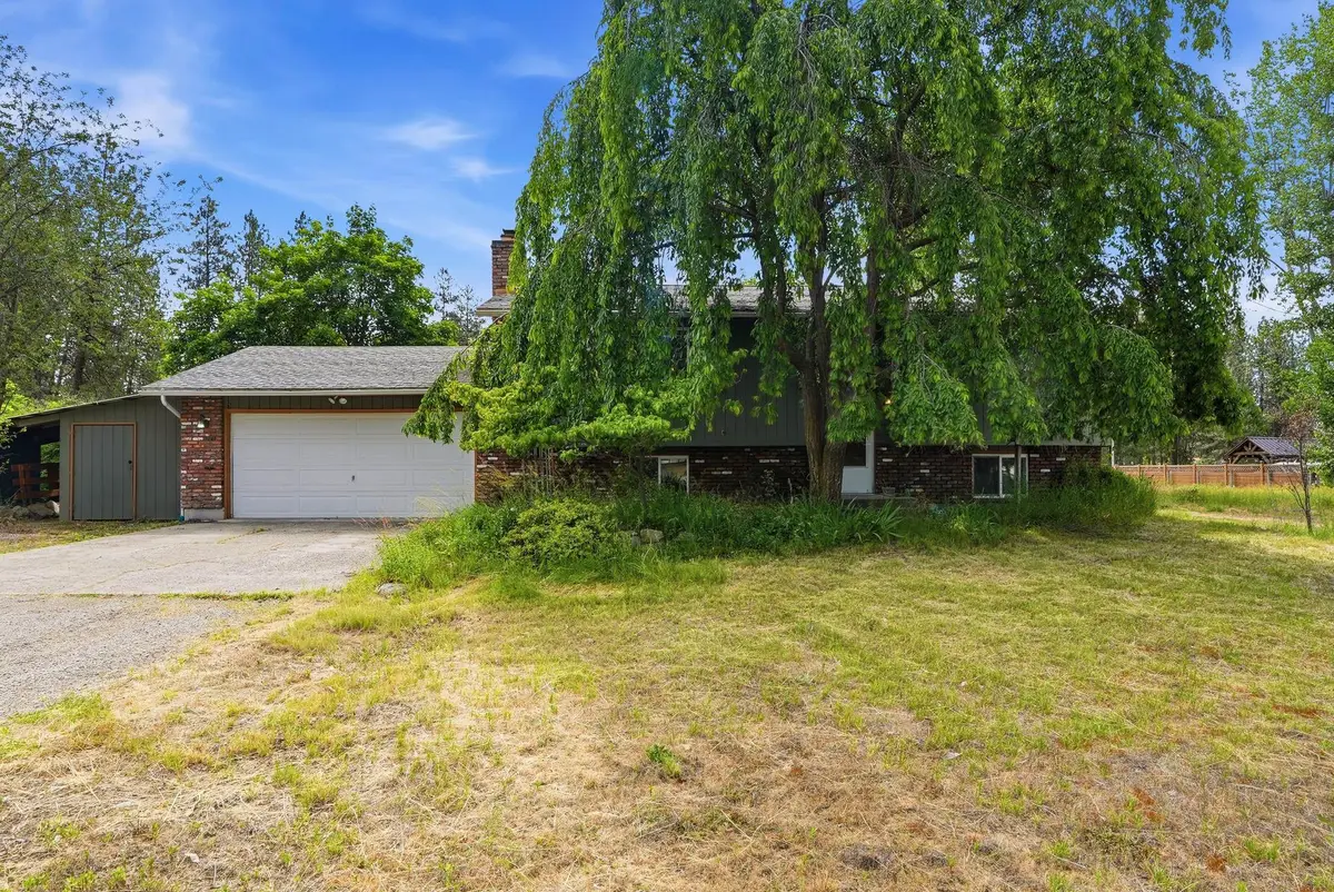 16310 N Suncrest Dr, Nine Mile Falls, WA 99026 - #1