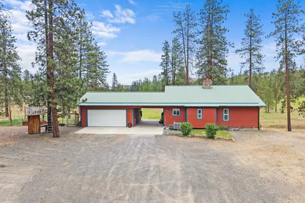 40048 E Cayuse Cove Rd, Davenport, WA 99122