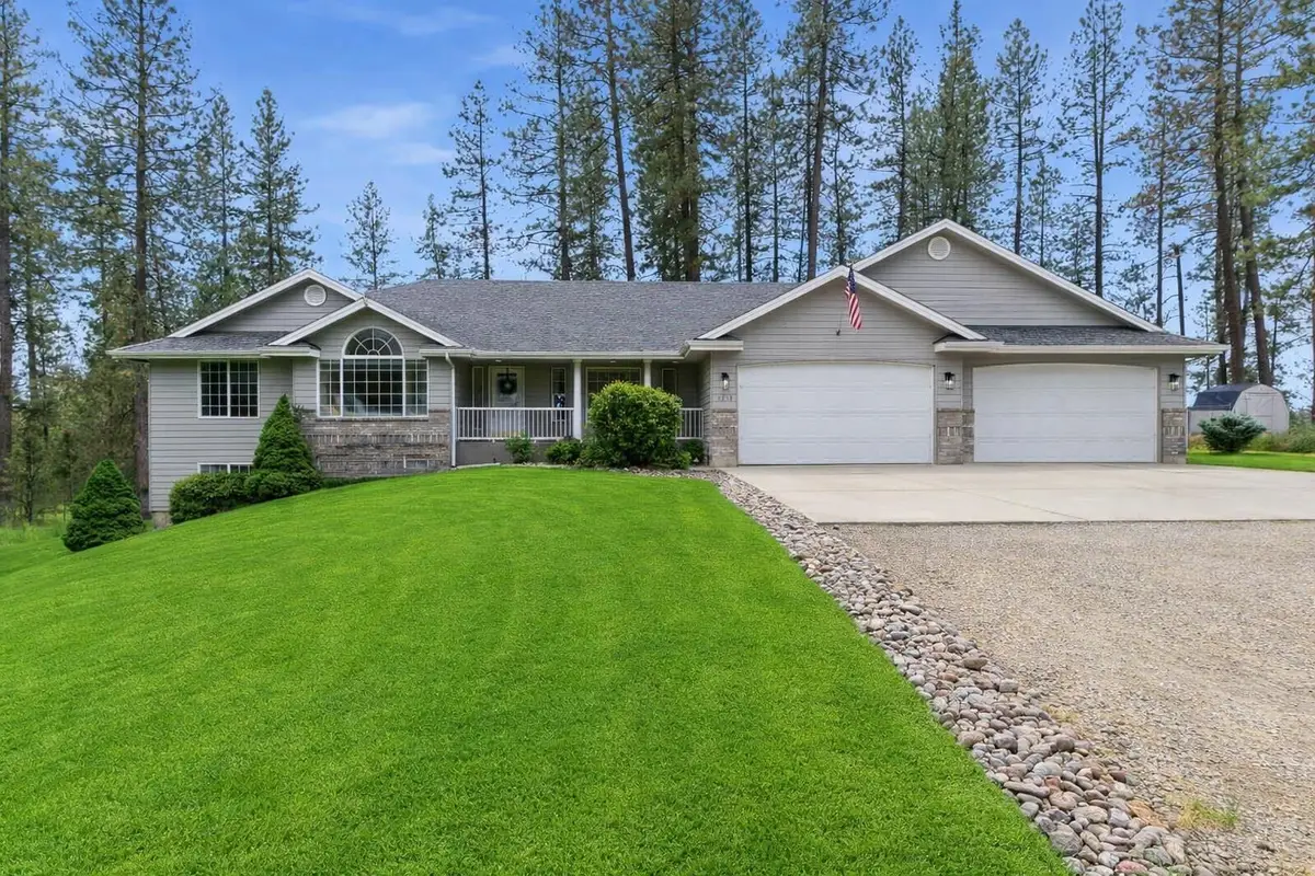 3219 W Packmule Ln, Deer Park, WA 99006 - #1
