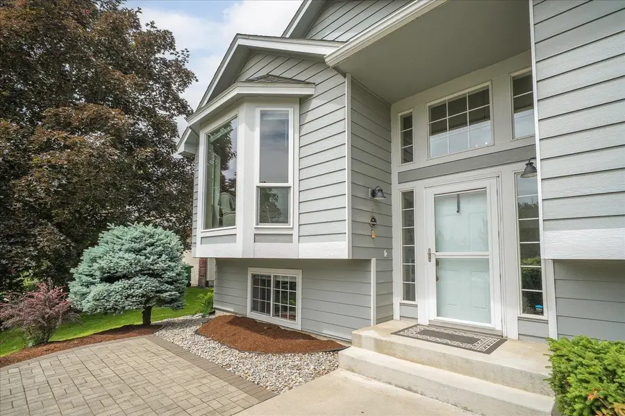 805 E Tudor Ct, Spokane, WA 99208 - #2