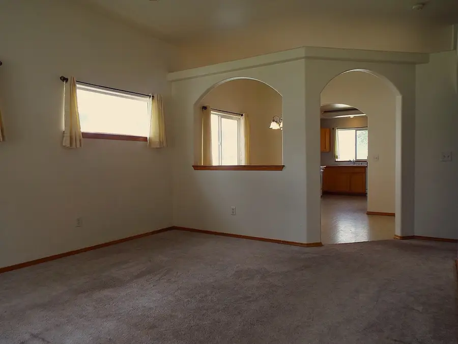 9318 N Oak St, Spokane, WA 99208 - #3