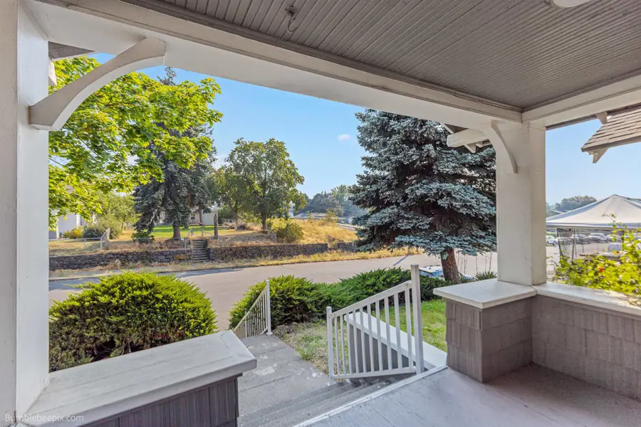 1807 E Boone Ave, Spokane, WA 99202 - #3