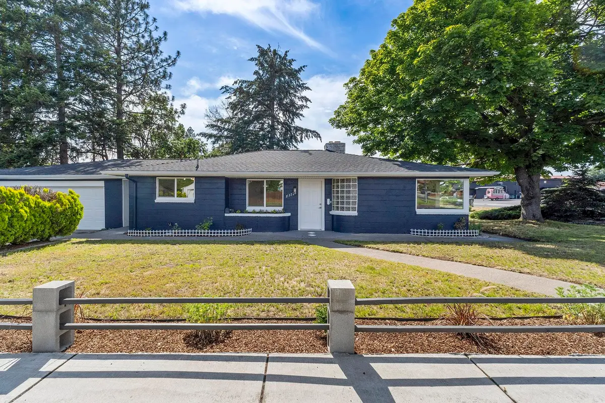 3721 N Ash St, Spokane, WA 99205 - #1
