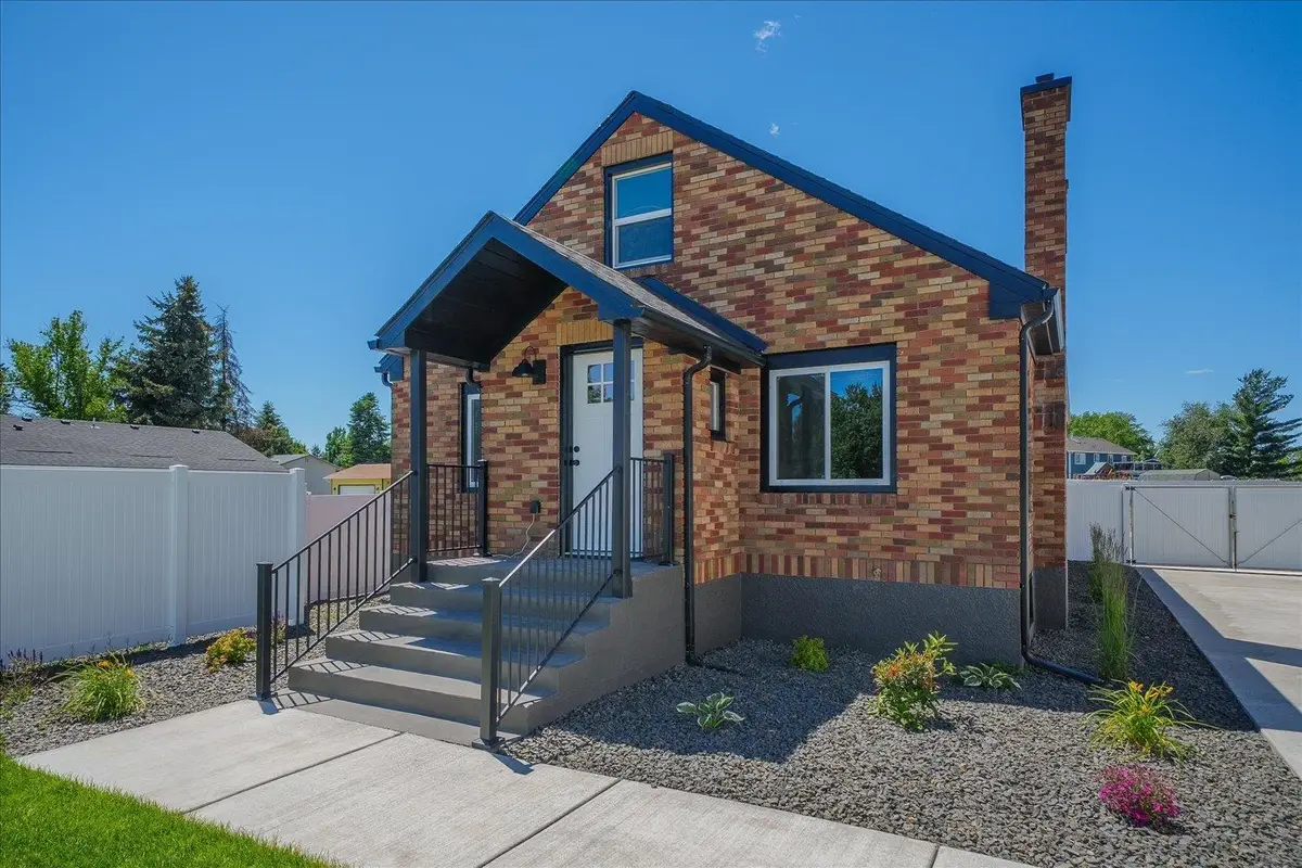 1005 S Century Rd, Spokane Valley, WA 99037 - #1