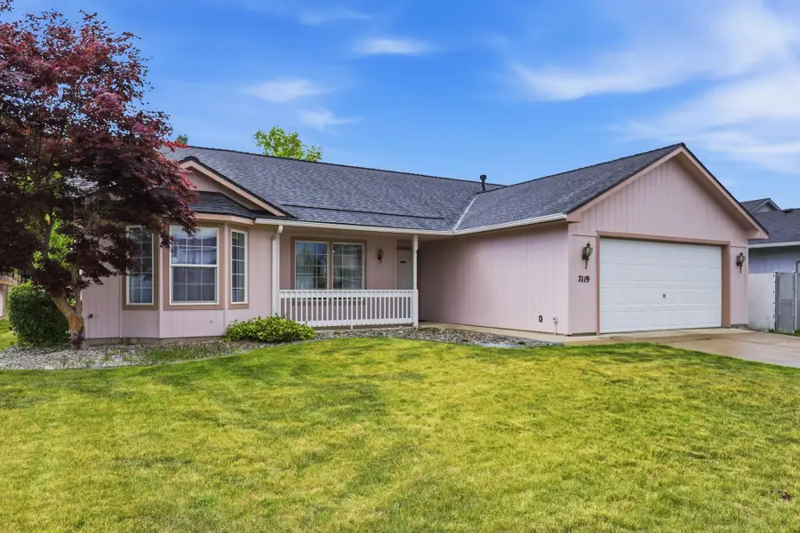 7119 N Hogan St, Spokane, WA 99217 - #2