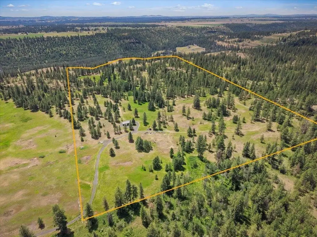 14933 W Burnett Rd, Nine Mile Falls, WA 99026 - #1