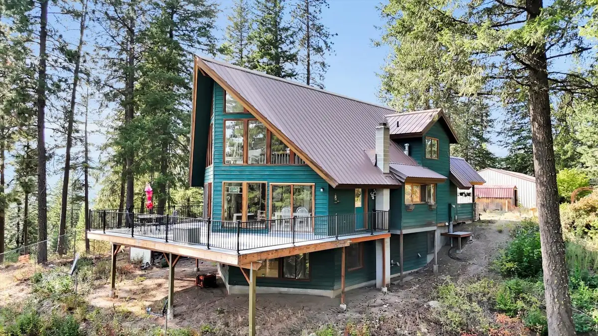 17820 N Forest Ln, Newman Lake, WA 99025 - #1