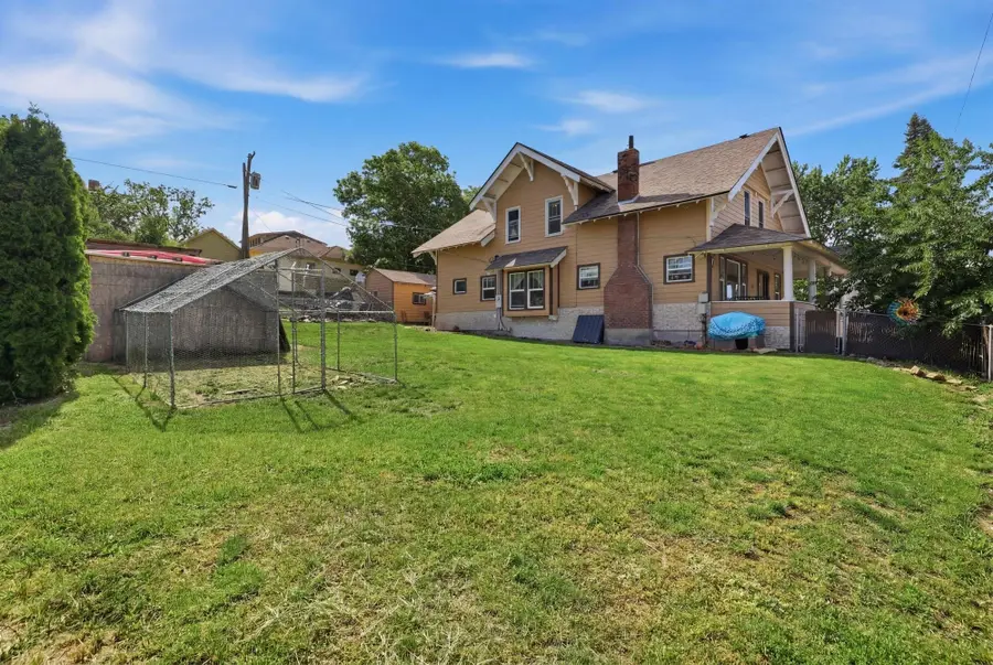 248 S Crosby St, Tekoa, WA 99033 - #2