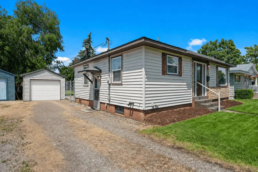 1743 N Altamont St, Spokane, WA 99207 - #2