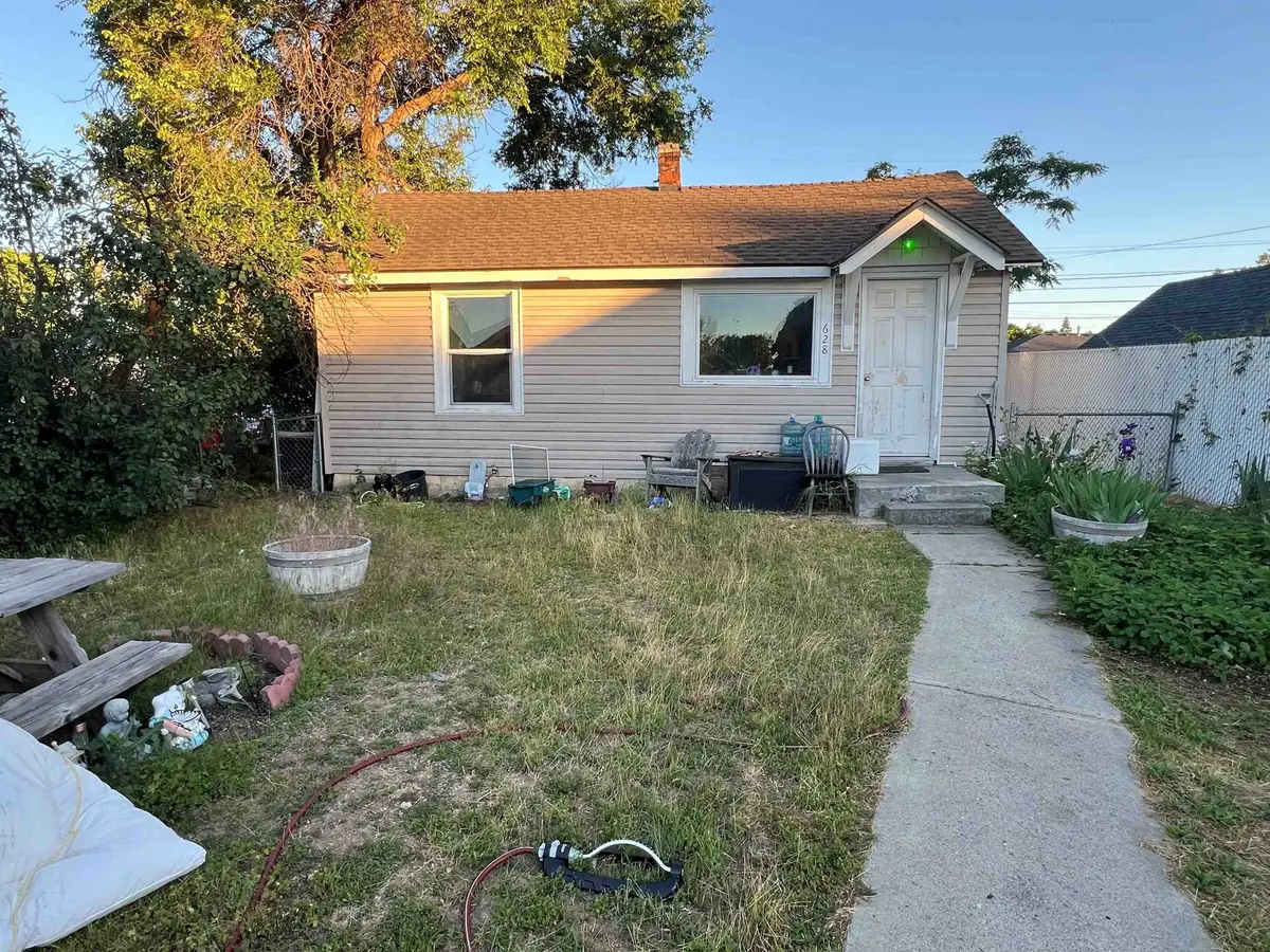 628 E Sanson Ave, Spokane, WA 99207 - #1