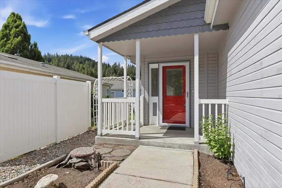 1006 W Sunny Creek Cir, Spokane, WA 99224 - #3