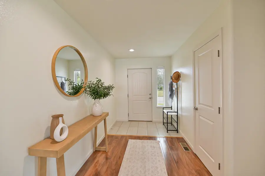 7301 E 11th Ave, Spokane Valley, WA 99212 - #2