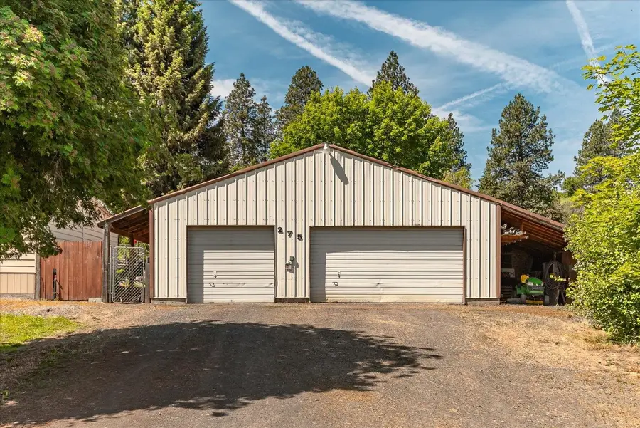 275 E Newport Ave, Waverly, WA 99039 - #3
