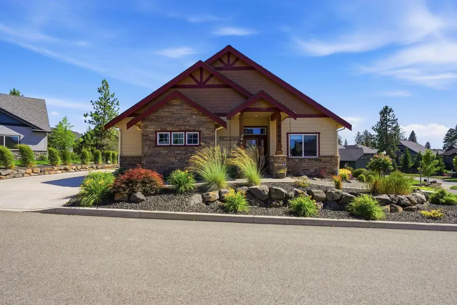 2106 E Aspen Ln, Spokane, WA 99205 - #2