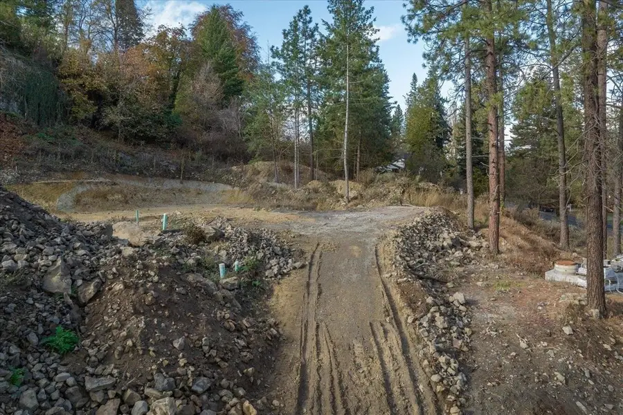 1510 S Upper Terrace Rd, Spokane, WA 99203 - #3